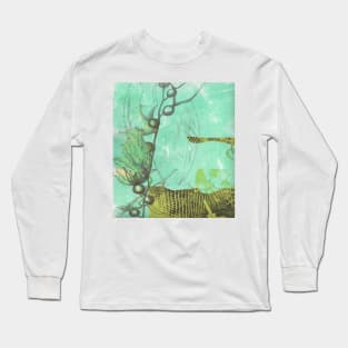 Kelp, seaweed floating underwater. Long Sleeve T-Shirt